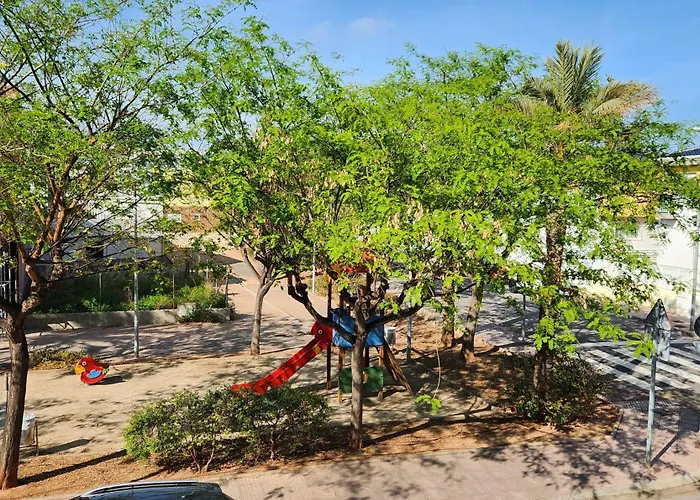 Apartamento En Les Alqueries Con Aire Acondicionado
